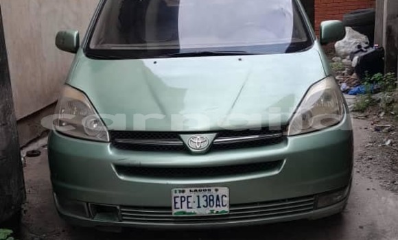 Acheter Occasion Voiture Toyota Sienna Vert à Lagos, État de Lagos Acheter Occasion Voiture Toyota Sienna Vert à Lagos, État de Lagos