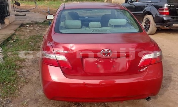 Acheter Occasion Voiture Toyota Camry Rouge à Lagos, État de Lagos Acheter Occasion Voiture Toyota Camry Rouge à Lagos, État de Lagos