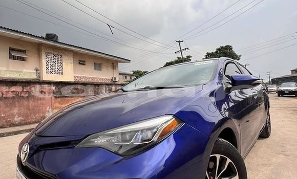 Acheter Occasion Voiture Toyota Corolla Bleu à Lagos, État de Lagos Acheter Occasion Voiture Toyota Corolla Bleu à Lagos, État de Lagos