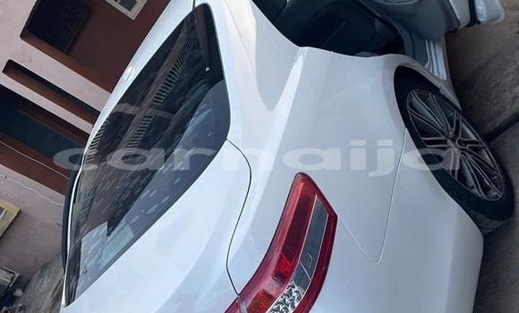 Acheter Occasion Voiture Toyota Camry Blanc à Lagos, État de Lagos Acheter Occasion Voiture Toyota Camry Blanc à Lagos, État de Lagos