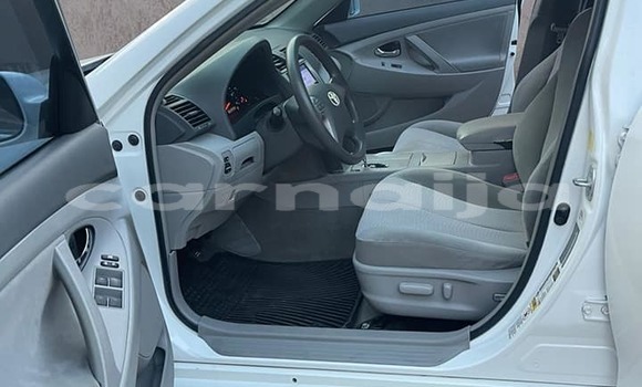 Acheter Occasion Voiture Toyota Camry Blanc à Lagos, État de Lagos Acheter Occasion Voiture Toyota Camry Blanc à Lagos, État de Lagos