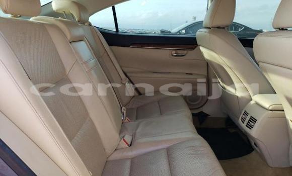 Buy New Lexus ES 300 Silver Car in Badagry in Lagos State Buy New Lexus ES 300 Silver Car in Badagry in Lagos State