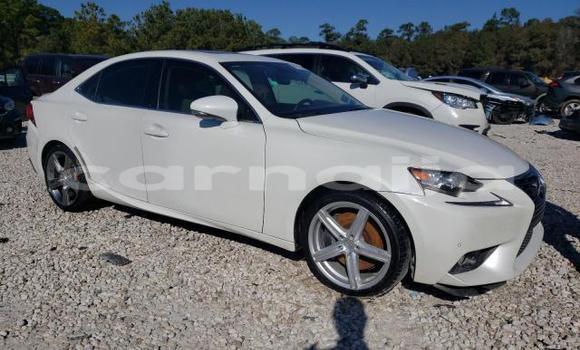 Buy New Lexus IS White Car in Badagry in Lagos State Buy New Lexus IS White Car in Badagry in Lagos State