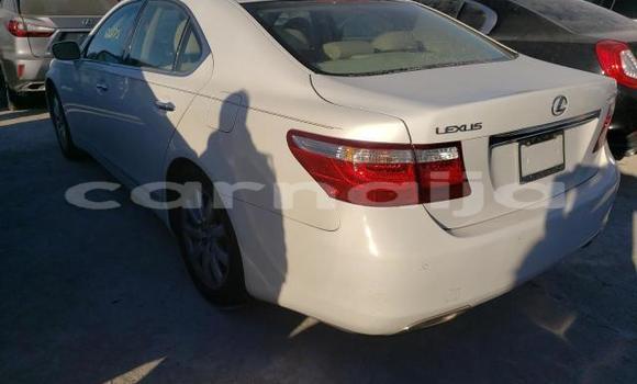 Acheter Occasion Voiture Lexus LS Blanc à Badagry, État de Lagos Acheter Occasion Voiture Lexus LS Blanc à Badagry, État de Lagos