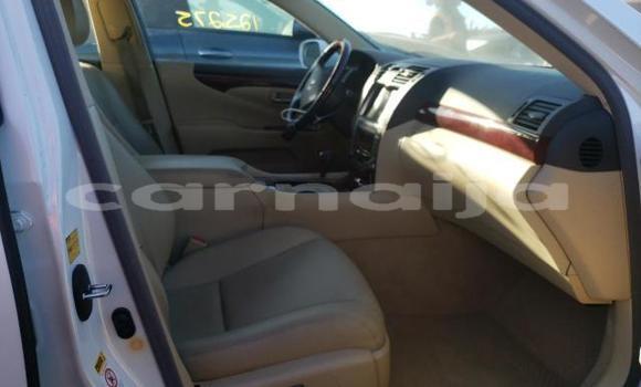 Acheter Occasion Voiture Lexus LS Blanc à Badagry, État de Lagos Acheter Occasion Voiture Lexus LS Blanc à Badagry, État de Lagos