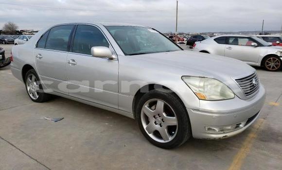 Buy New Lexus LS Silver Car in Badagry in Lagos State Buy New Lexus LS Silver Car in Badagry in Lagos State