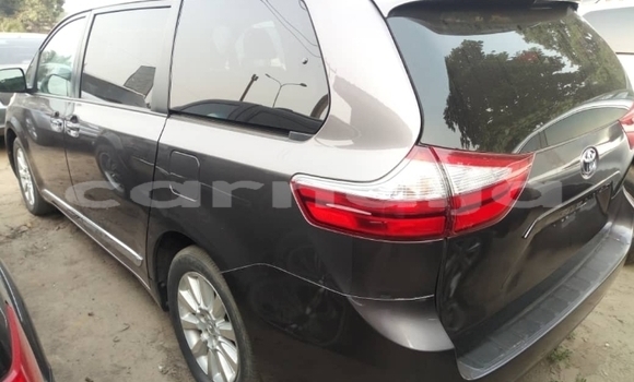 Buy New Toyota Sienna Other Car in Abakaliki in Ebonyi State