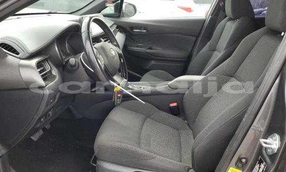 Acheter Neuf Voiture Toyota C-HR Noir à Badagry, État de Lagos Acheter Neuf Voiture Toyota C-HR Noir à Badagry, État de Lagos