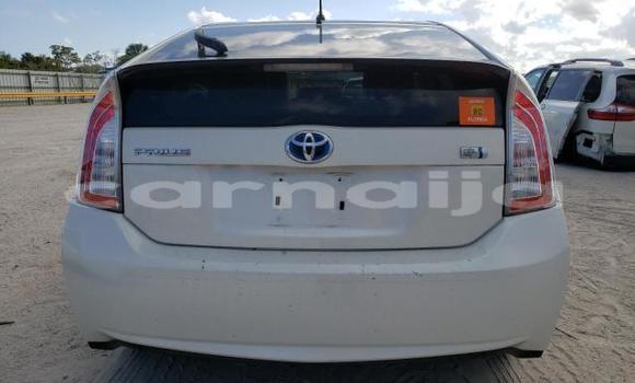 Acheter Neuf Voiture Toyota Prius Blanc à Badagry, État de Lagos Acheter Neuf Voiture Toyota Prius Blanc à Badagry, État de Lagos
