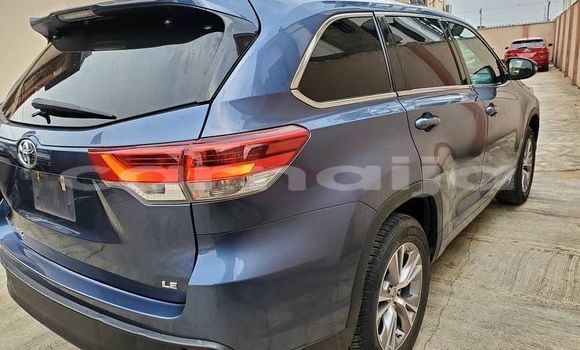 Buy Used Toyota Highlander Blue Car in Lagos in Lagos State Buy Used Toyota Highlander Blue Car in Lagos in Lagos State