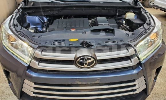 Buy Used Toyota Highlander Blue Car in Lagos in Lagos State Buy Used Toyota Highlander Blue Car in Lagos in Lagos State