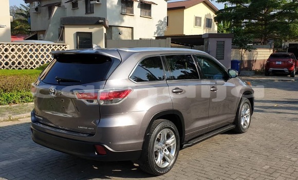 Acheter Occasion Voiture Toyota Highlander Noir à Lagos, État de Lagos Acheter Occasion Voiture Toyota Highlander Noir à Lagos, État de Lagos