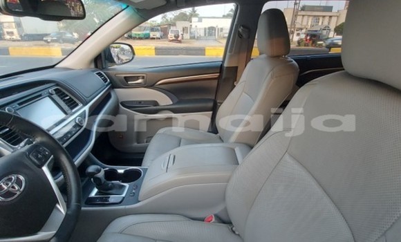 Acheter Occasion Voiture Toyota Highlander Noir à Lagos, État de Lagos Acheter Occasion Voiture Toyota Highlander Noir à Lagos, État de Lagos