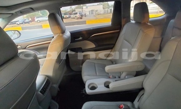 Acheter Occasion Voiture Toyota Highlander Noir à Lagos, État de Lagos Acheter Occasion Voiture Toyota Highlander Noir à Lagos, État de Lagos