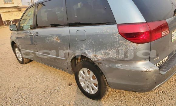 Acheter Occasion Voiture Toyota Sienna Bleu à Lagos, État de Lagos Acheter Occasion Voiture Toyota Sienna Bleu à Lagos, État de Lagos