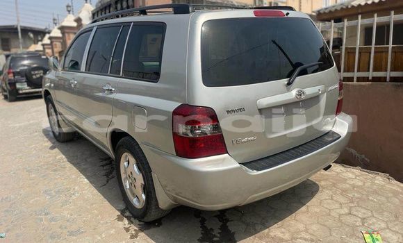 Buy Used Toyota Highlander Silver Car in Lagos in Lagos State Buy Used Toyota Highlander Silver Car in Lagos in Lagos State