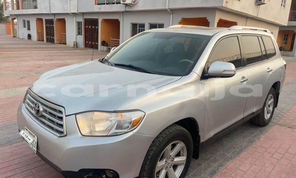 Buy Used Toyota Highlander Silver Car in Lagos in Lagos State