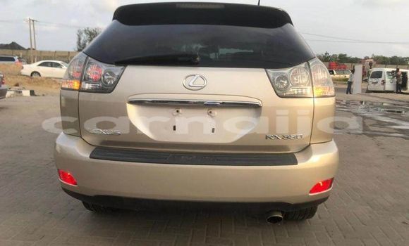 Acheter Occasion Voiture Lexus RX 330 Beige à Lagos, État de Lagos Acheter Occasion Voiture Lexus RX 330 Beige à Lagos, État de Lagos