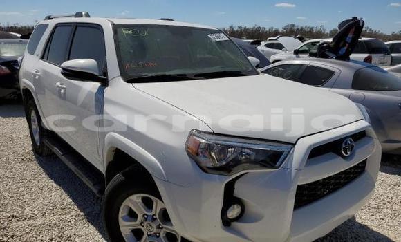 Acheter Neuf Voiture Toyota 4Runner Blanc à Abeokuta, État d'Ogun Acheter Neuf Voiture Toyota 4Runner Blanc à Abeokuta, État d'Ogun