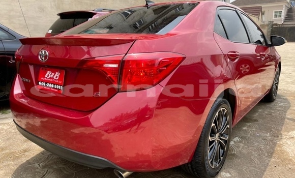 Acheter Occasion Voiture Toyota Corolla Rouge à Lagos, État de Lagos Acheter Occasion Voiture Toyota Corolla Rouge à Lagos, État de Lagos