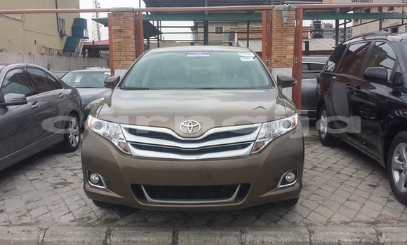 Buy Used Toyota Venza Beige Car in Lagos in Lagos State