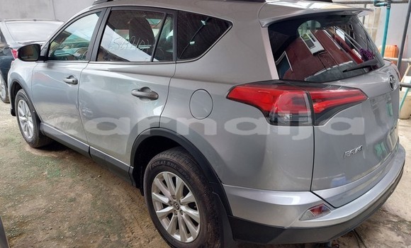 Acheter Occasion Voiture Toyota RAV4 Gris à Lagos, État de Lagos Acheter Occasion Voiture Toyota RAV4 Gris à Lagos, État de Lagos