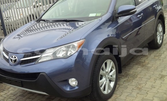 Acheter Occasion Voiture Toyota RAV4 Bleu à Lagos, État de Lagos Acheter Occasion Voiture Toyota RAV4 Bleu à Lagos, État de Lagos