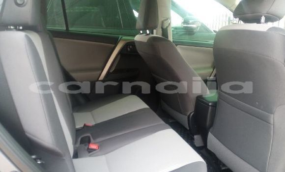 Acheter Occasion Voiture Toyota RAV4 Bleu à Lagos, État de Lagos Acheter Occasion Voiture Toyota RAV4 Bleu à Lagos, État de Lagos