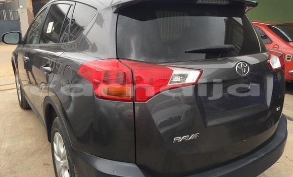 Acheter Occasion Voiture Toyota RAV4 Noir à Lagos, État de Lagos Acheter Occasion Voiture Toyota RAV4 Noir à Lagos, État de Lagos