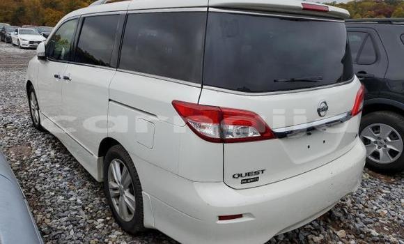 Buy Used Toyota Sienna White Car in Lagos in Lagos State Buy Used Toyota Sienna White Car in Lagos in Lagos State