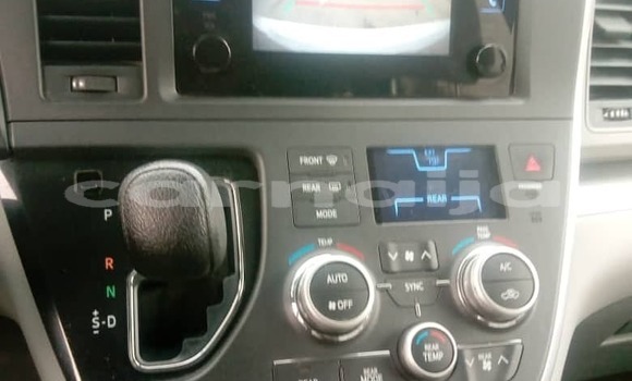 Acheter Occasion Voiture Toyota Sienna Gris à Lagos, État de Lagos Acheter Occasion Voiture Toyota Sienna Gris à Lagos, État de Lagos