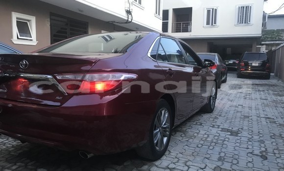 Acheter Occasion Voiture Toyota Camry Rouge à Lagos, État de Lagos Acheter Occasion Voiture Toyota Camry Rouge à Lagos, État de Lagos