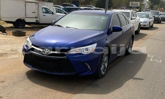 Acheter Occasion Voiture Toyota Camry Bleu à Lagos, État de Lagos