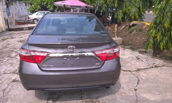 Acheter Occasion Voiture Toyota Camry Noir à Lagos, État de Lagos Acheter Occasion Voiture Toyota Camry Noir à Lagos, État de Lagos