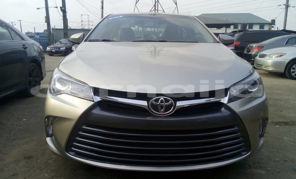 Acheter Occasion Voiture Toyota Camry Gris à Lagos, État de Lagos