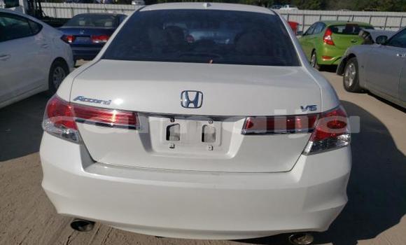 Acheter Neuf Voiture Honda Accord Blanc à Badagry, État de Lagos Acheter Neuf Voiture Honda Accord Blanc à Badagry, État de Lagos