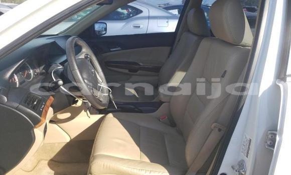 Acheter Neuf Voiture Honda Accord Blanc à Badagry, État de Lagos Acheter Neuf Voiture Honda Accord Blanc à Badagry, État de Lagos