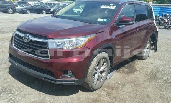Acheter Occasion Voiture Toyota Highlander Rouge à Lagos, État de Lagos
