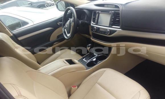 Acheter Occasion Voiture Toyota Highlander Rouge à Lagos, État de Lagos Acheter Occasion Voiture Toyota Highlander Rouge à Lagos, État de Lagos