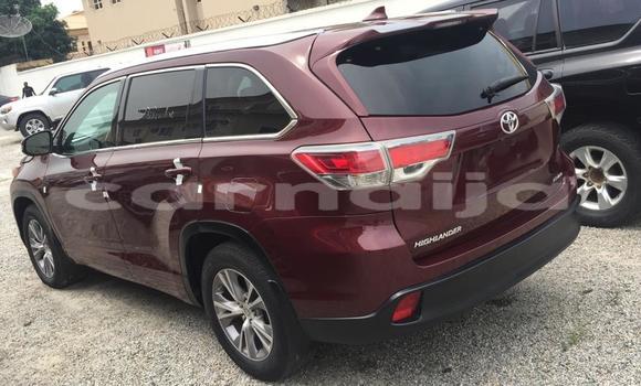 Acheter Occasion Voiture Toyota Highlander Rouge à Lagos, État de Lagos Acheter Occasion Voiture Toyota Highlander Rouge à Lagos, État de Lagos