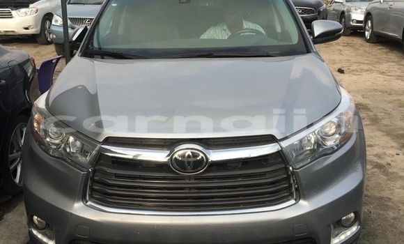 Acheter Occasion Voiture Toyota Highlander Gris à Lagos, État de Lagos Acheter Occasion Voiture Toyota Highlander Gris à Lagos, État de Lagos