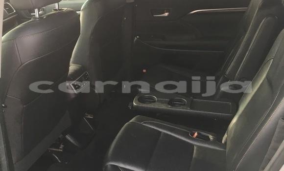 Acheter Occasion Voiture Toyota Highlander Gris à Lagos, État de Lagos Acheter Occasion Voiture Toyota Highlander Gris à Lagos, État de Lagos