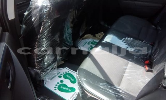 Acheter Occasion Voiture Toyota Corolla Noir à Lagos, État de Lagos Acheter Occasion Voiture Toyota Corolla Noir à Lagos, État de Lagos