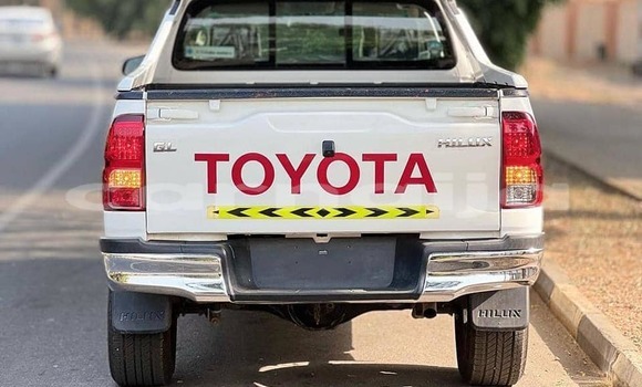Buy Used Toyota Hilux White Car in Abuja in Lagos State Buy Used Toyota Hilux White Car in Abuja in Lagos State