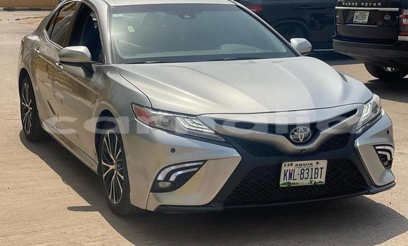 Acheter Occasion Voiture Toyota Camry Gris à Abuja, État de Lagos
