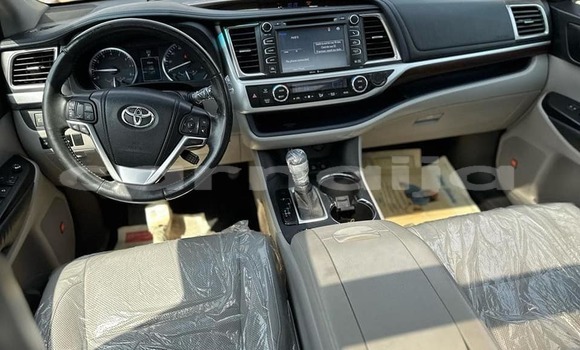 Acheter Occasion Voiture Toyota Highlander Bleu à Abuja, État de Lagos Acheter Occasion Voiture Toyota Highlander Bleu à Abuja, État de Lagos