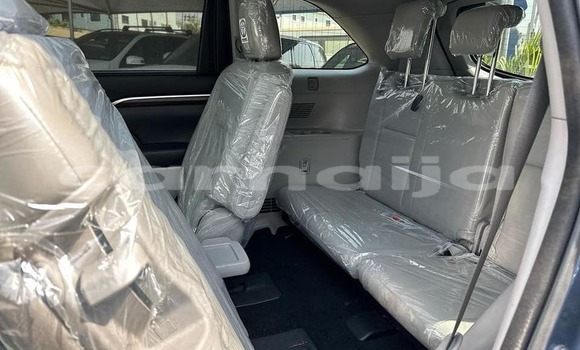 Acheter Occasion Voiture Toyota Highlander Bleu à Abuja, État de Lagos Acheter Occasion Voiture Toyota Highlander Bleu à Abuja, État de Lagos