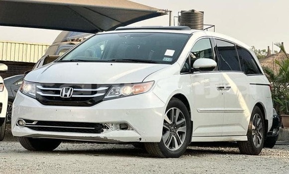 Buy Used Honda Odyssey White Car in Abuja in Lagos State