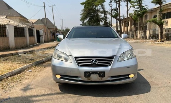 Buy Used Lexus ES Silver Car in Abuja in Lagos State Buy Used Lexus ES Silver Car in Abuja in Lagos State