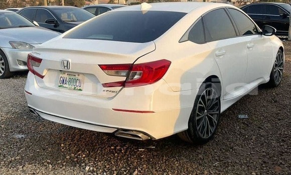 Acheter Occasion Voiture Honda Accord Blanc à Abuja, État de Lagos Acheter Occasion Voiture Honda Accord Blanc à Abuja, État de Lagos